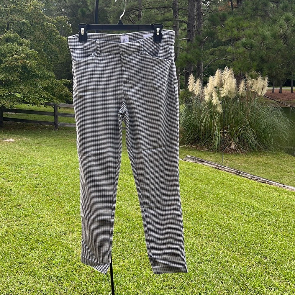 Gap Signature Skinny Ankle pants